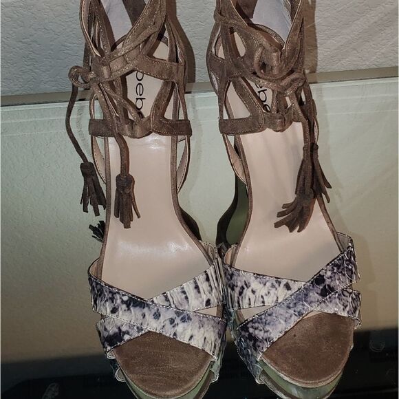 Bebe Lea Tassleled Tie-up Sandal Size 10 - Picture 6 of 16